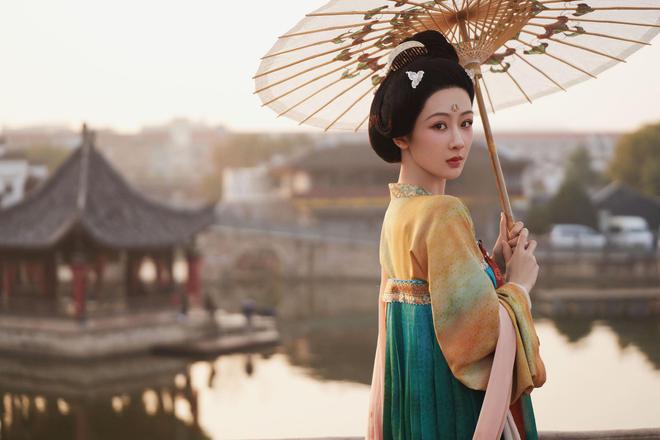 影視圈迎來(lái)唐風(fēng)潮5部新劇各具特點(diǎn)楊紫劉詩(shī)詩(shī)隔空比美太驚喜